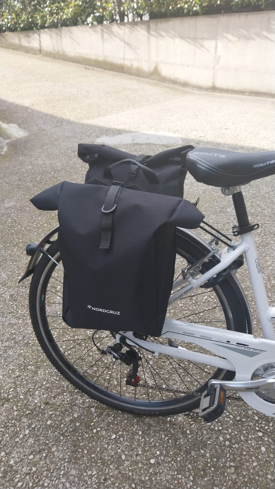 Rolly - Borsa da bicicletta per portapacchi con catarifrangenti 10 Lt